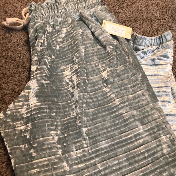 Walkers - Picture 2 of 2